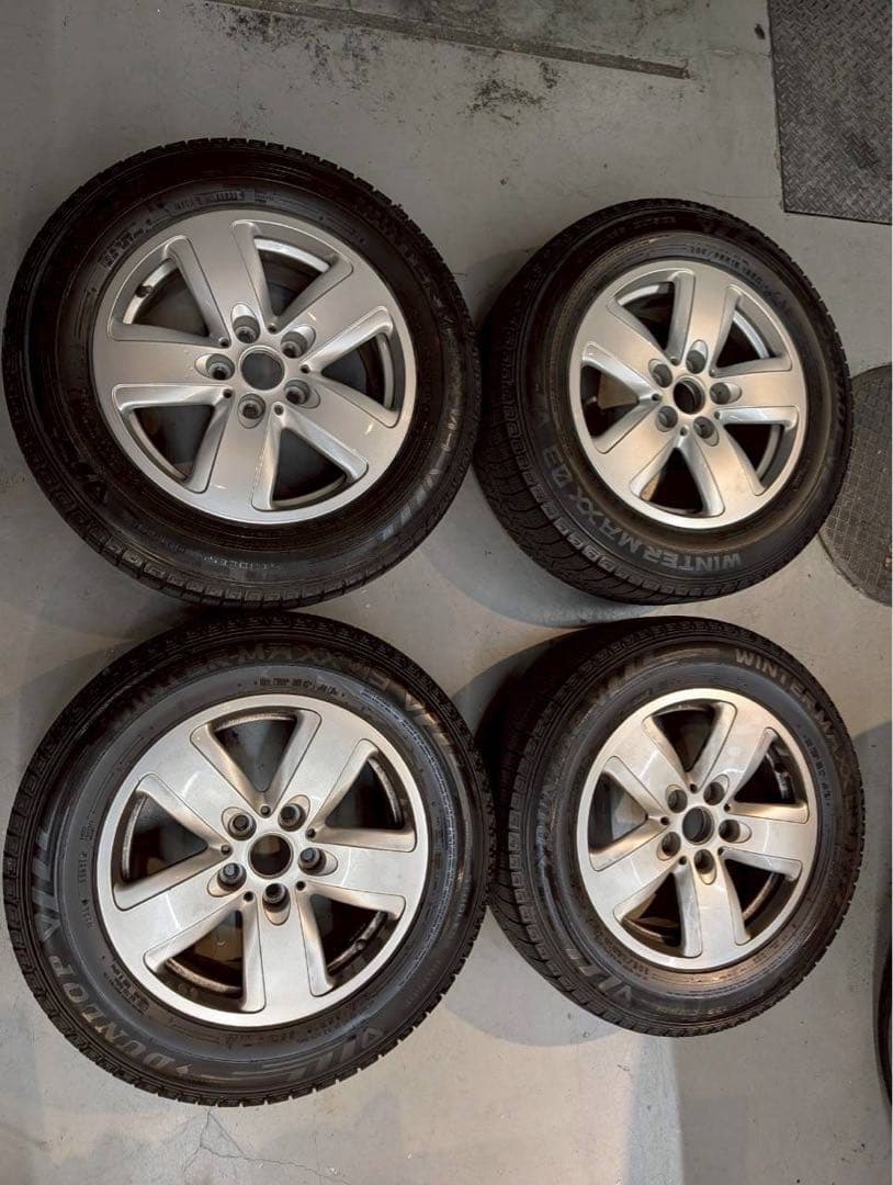 【最終値下げ】MINI F60 クロスオーバー スタッドレスタイヤホイールセット