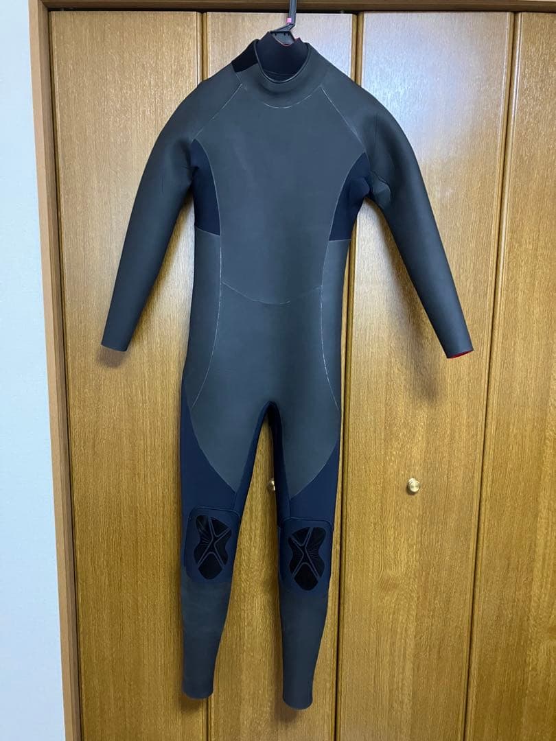 み*ん様 〔未使用/試着のみ〕5×3 セミドライフルスーツ (ラバー固め)