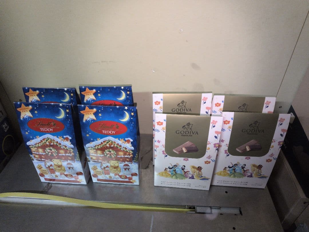 ゴディバウエハース　リンツスペシャルパッケージまとめ売り