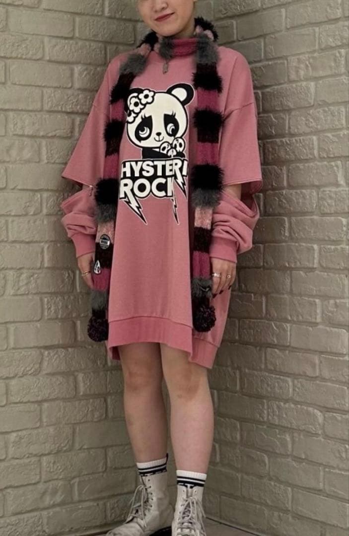 新品　未使用　タグ　ヒステリックグラマー　パンダ　スウェット　ワンピース　ピンク