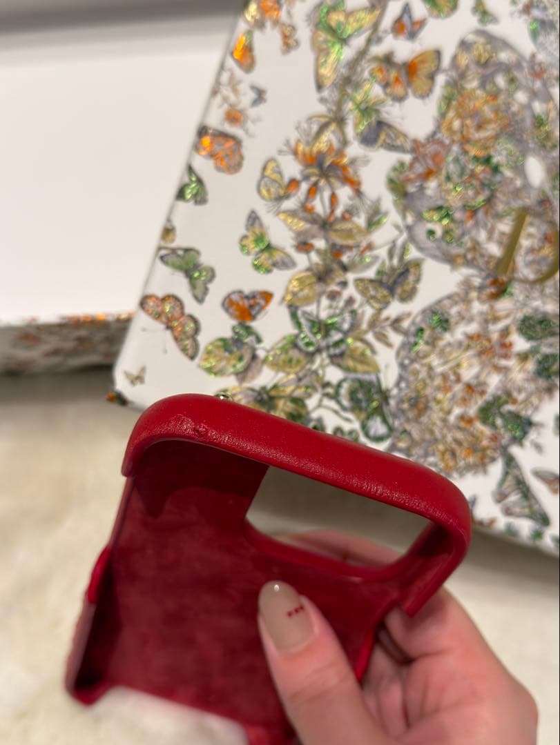 Christian Dior レッド iPhone15Pro ケース