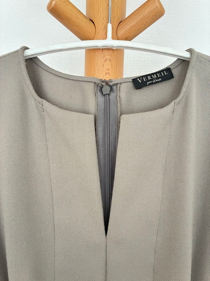 VERMEIL par iena ツイルウエストシェイプワンピース カーキグレー