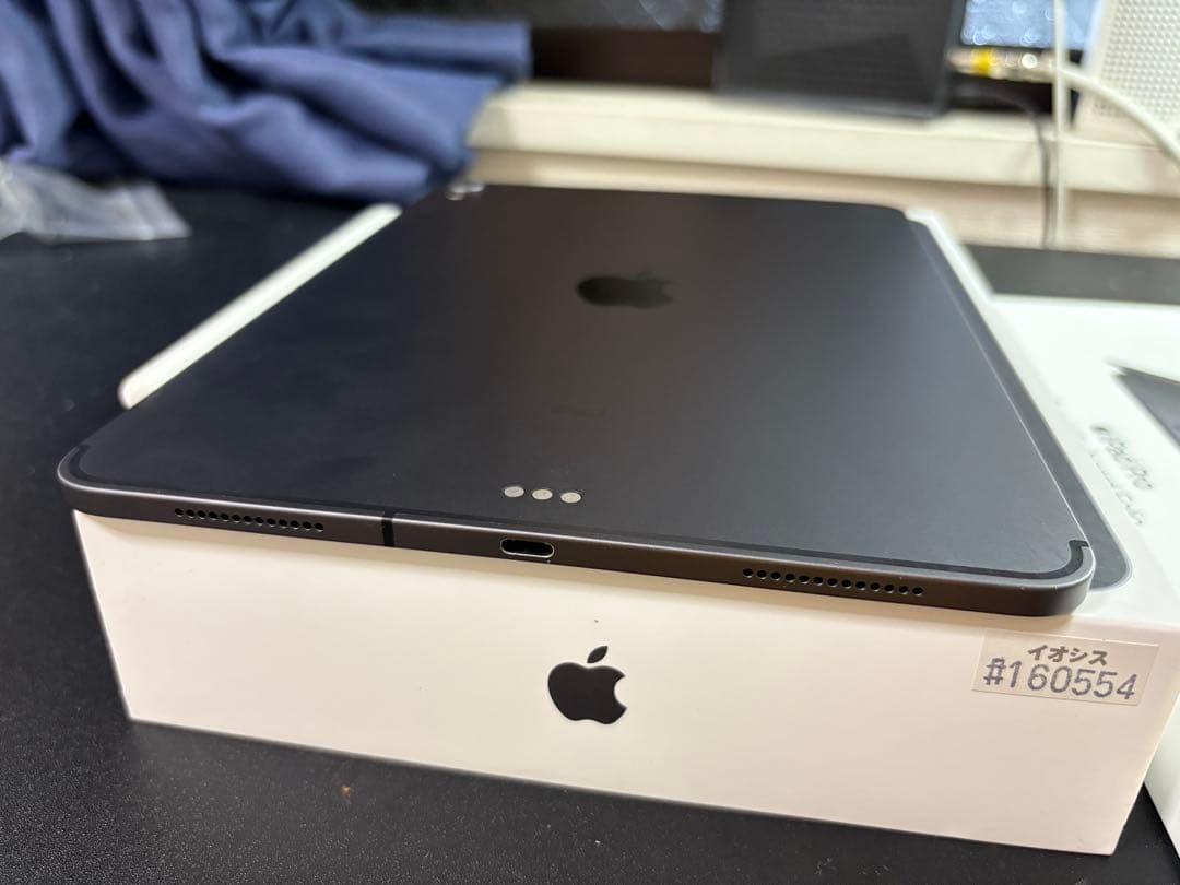 iPad Pro(11インチ) 256GB SIMフリー＋純正アクセサリー 美品