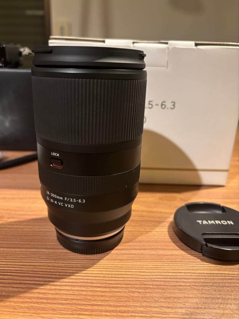 TAMRON 18-300mm 3.5-6.3 Di III-A 富士フィルム用