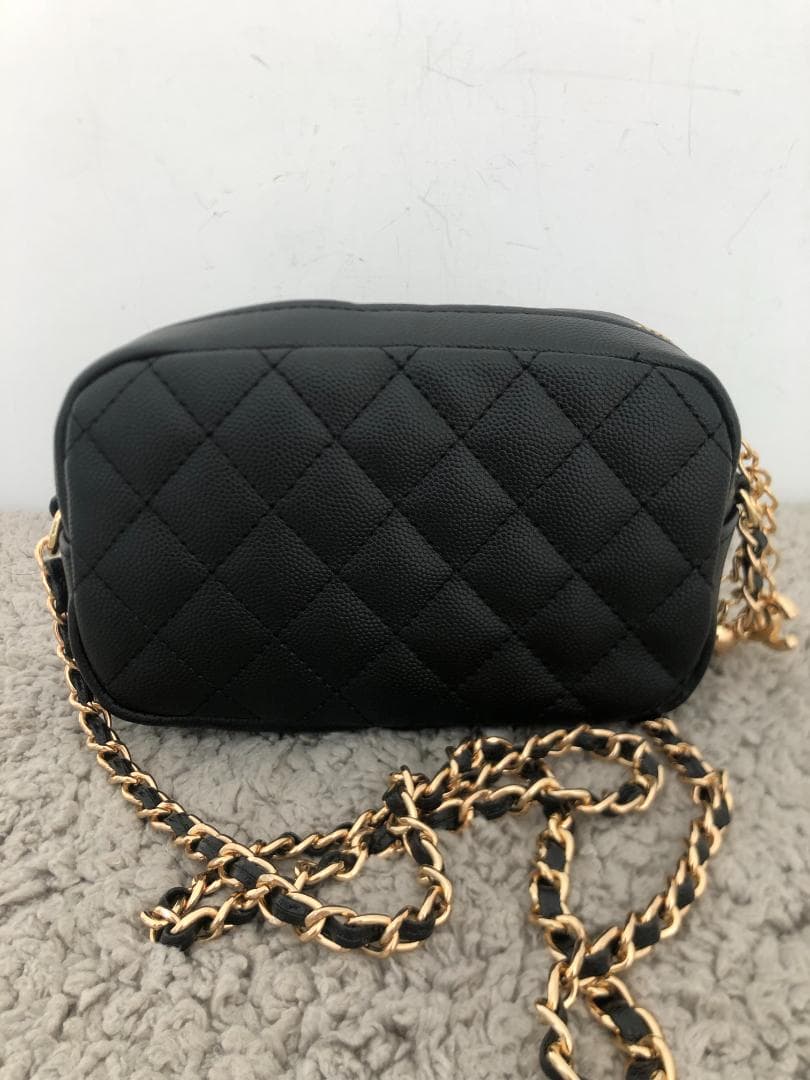 ノベルティー ショルダーバッグ　ロゴ ブラック　綺麗　バッグ