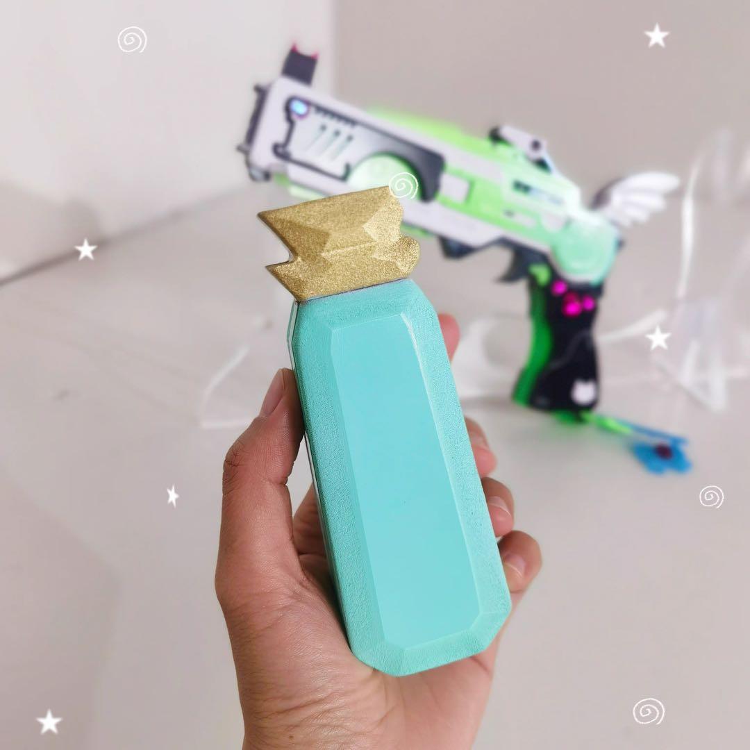 【ス】　鳴潮　リンネー　コスプレ道具　武器+アクセサリー+手持ちスプレー