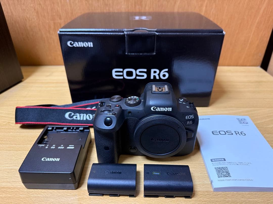 Canon EOS R6 ミラーレス一眼 カメラ本体　キャノン　【21日まで】