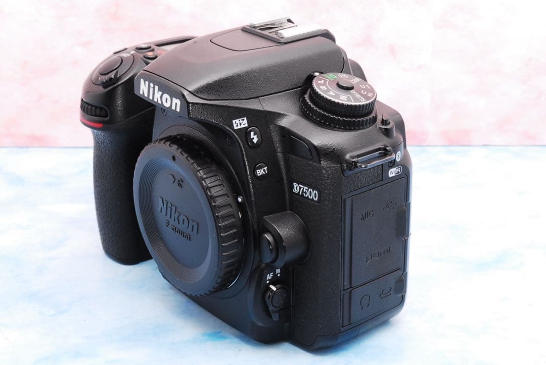 スマホ転送OK★Nikon D7500★一眼レフカメラ★レンズ3本★高性能