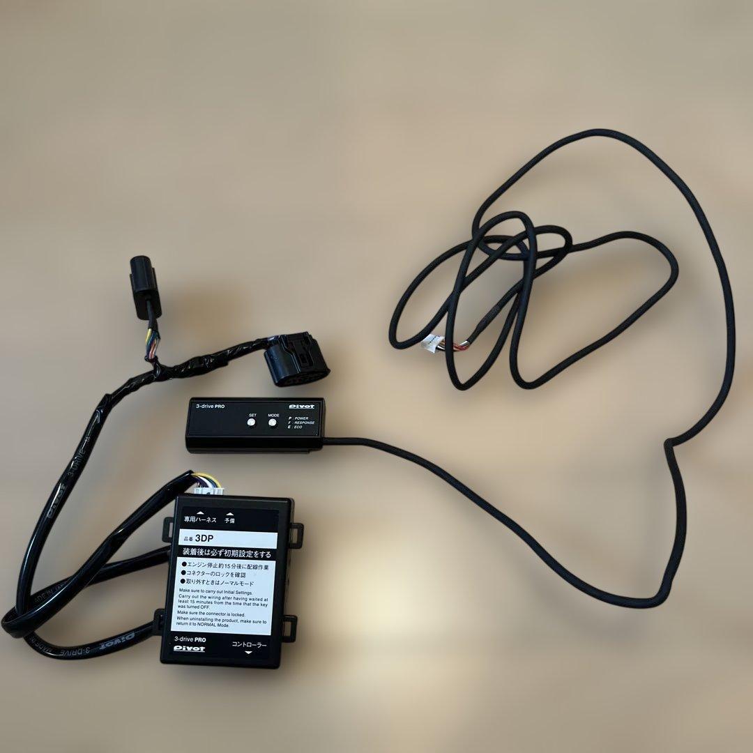 PIVOT ピボット スロットルコントローラー 3-drive PRO