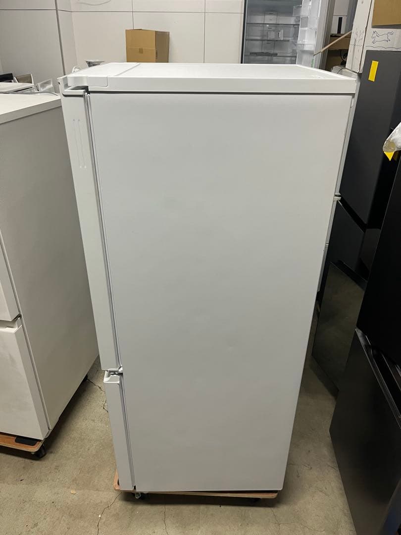 2023年製 SHARP 冷凍冷蔵庫 SJ-D18J-W 白 ホワイト T