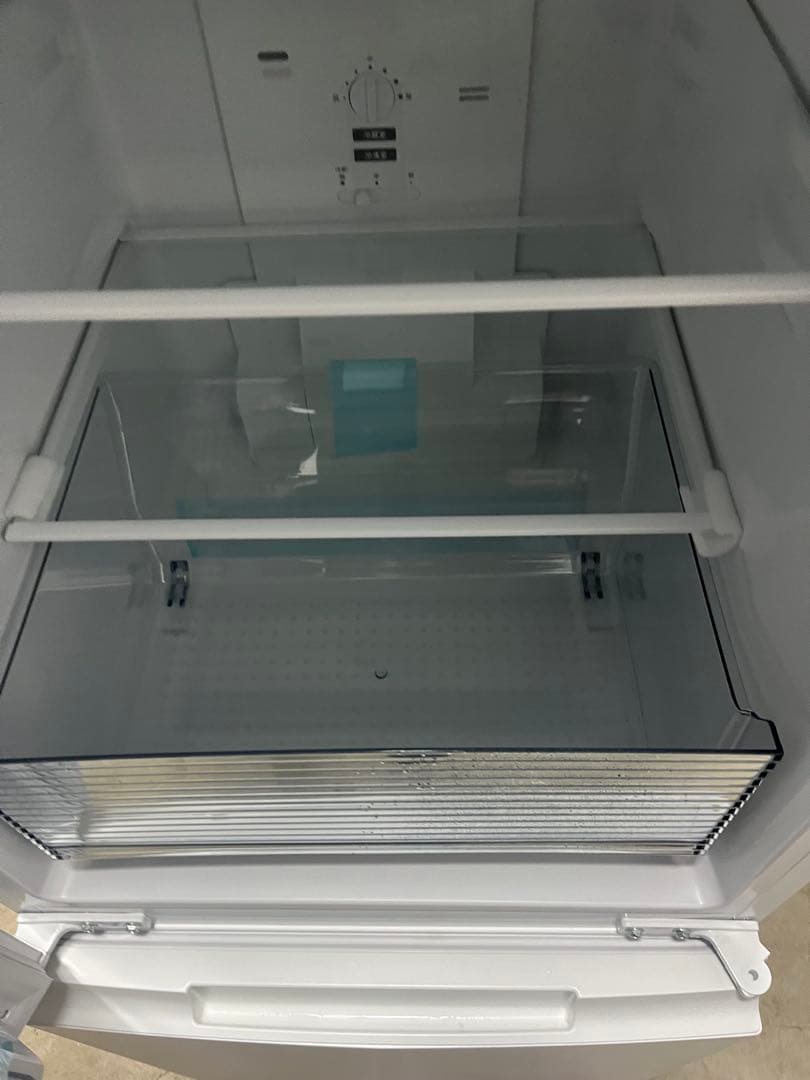 2023年製 SHARP 冷凍冷蔵庫 SJ-D18J-W 白 ホワイト T