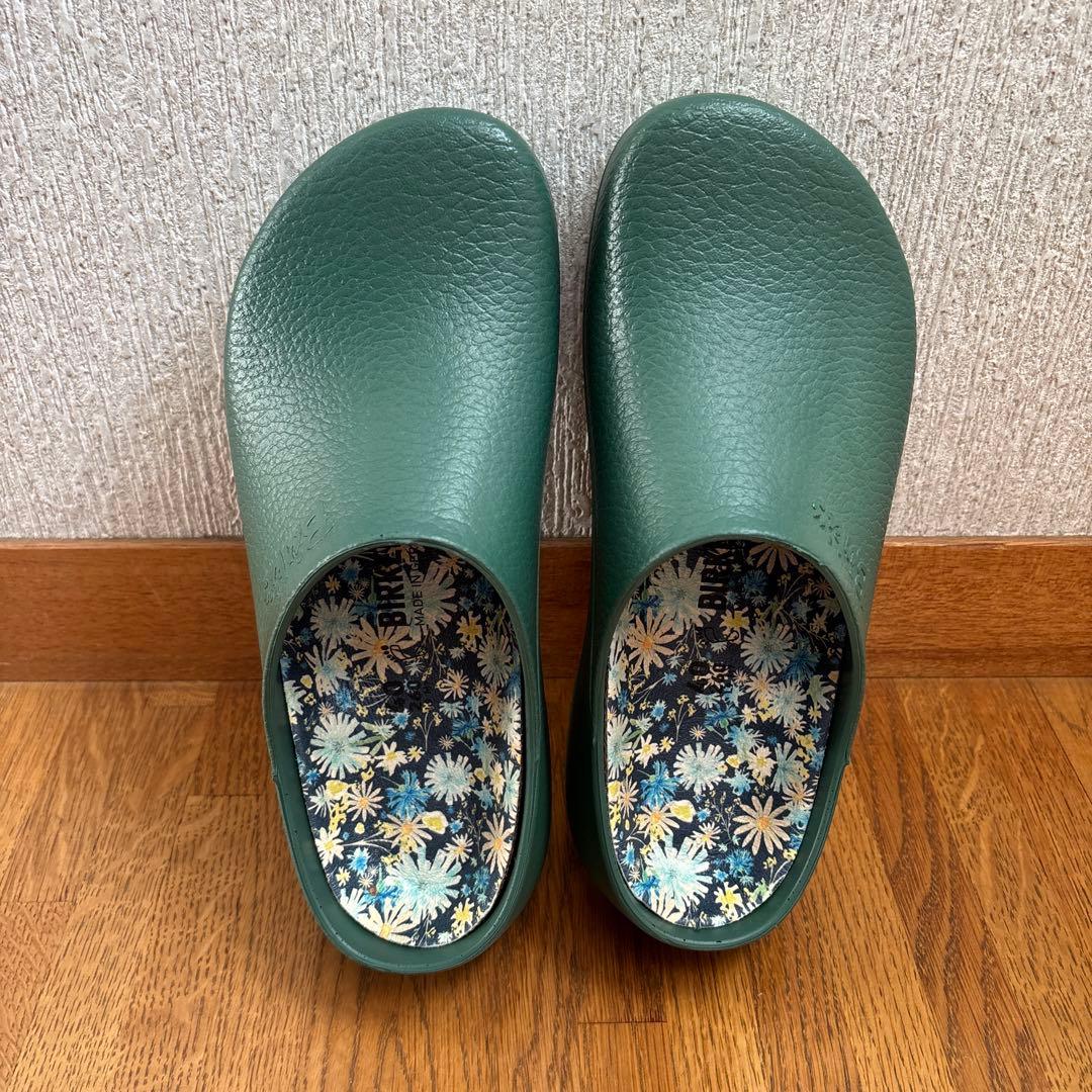 Birkenstock グリーン クロッグサンダル40サイズ