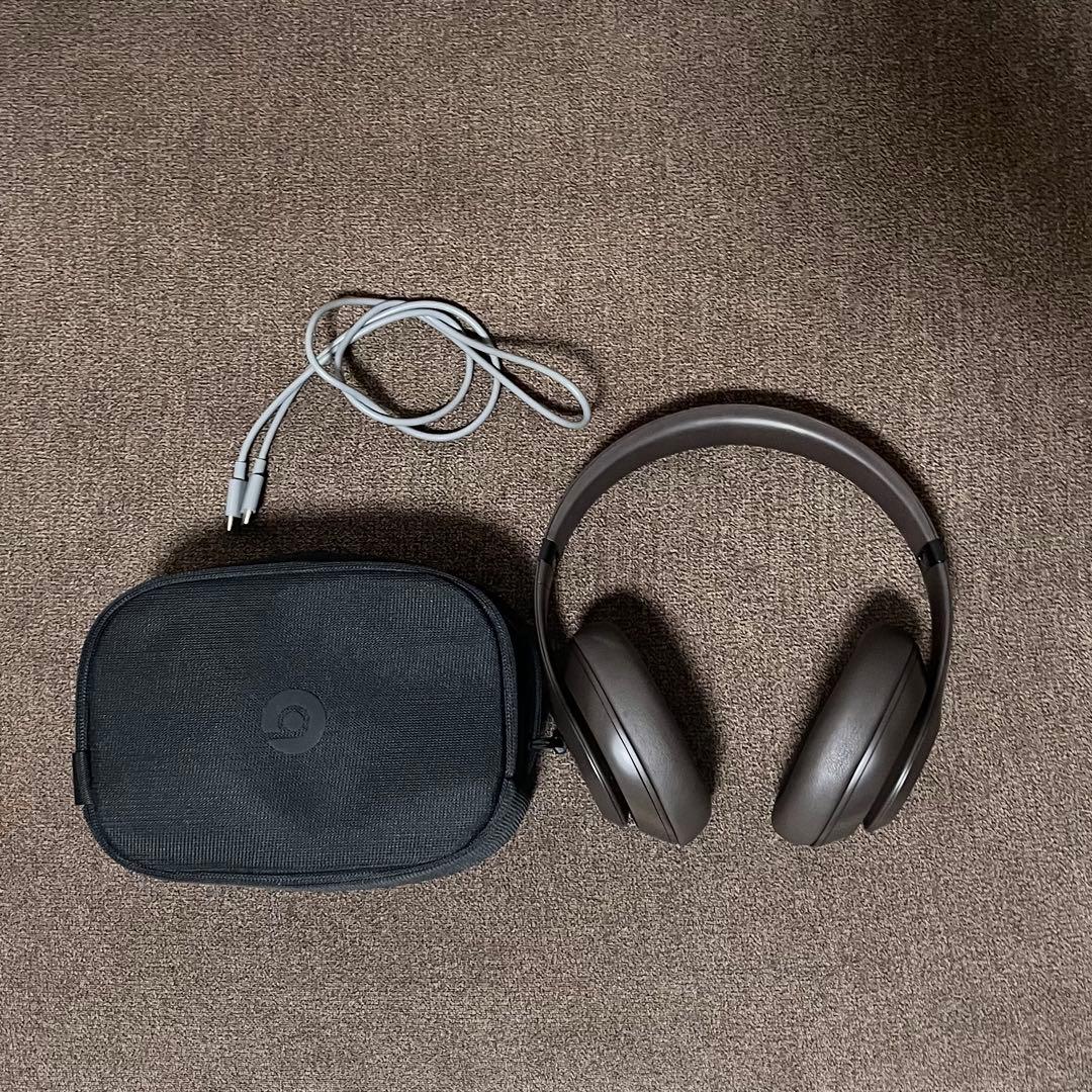 ヘッドホン beats studio pro