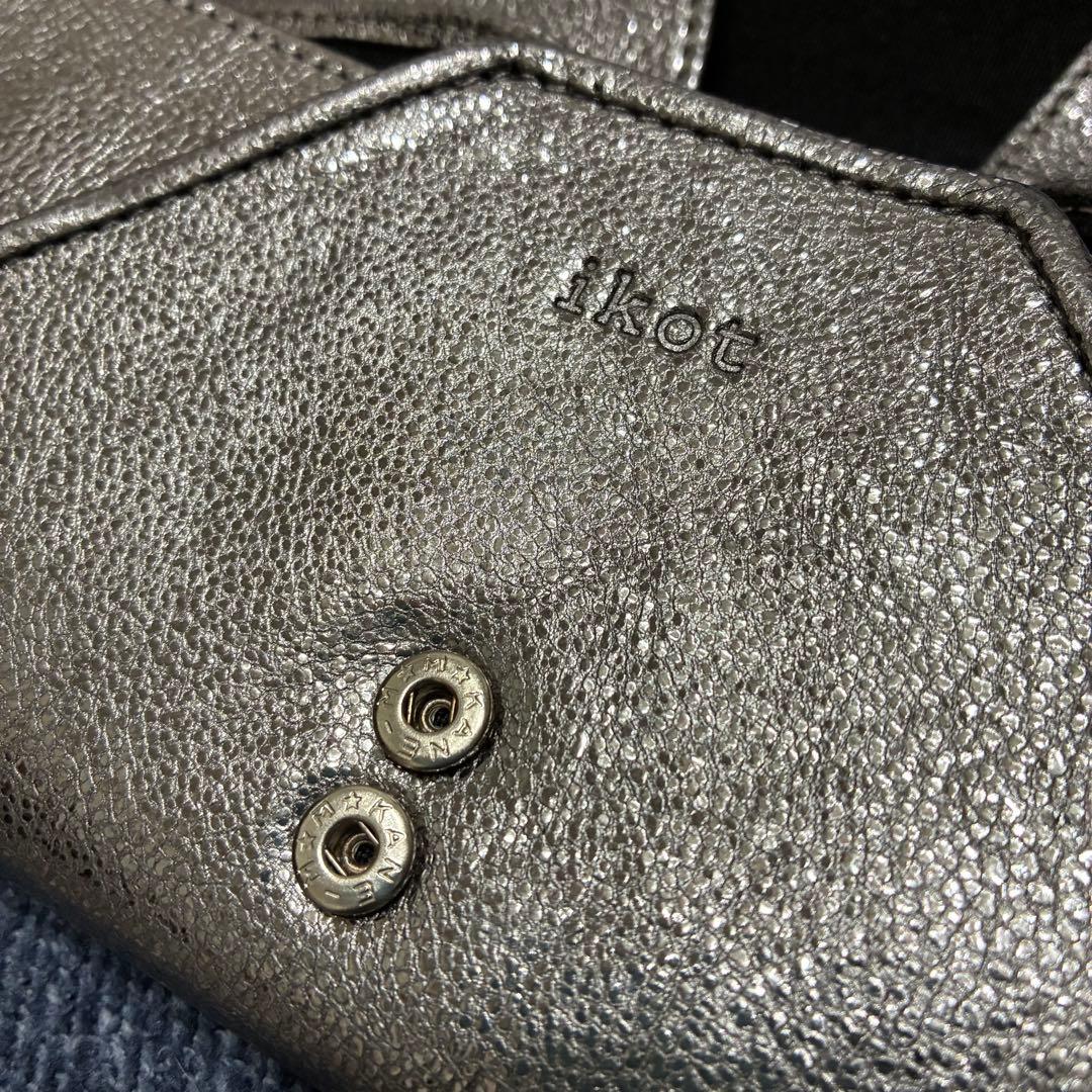 長財布 ボックス型小銭入れ 長財布 かぶせ ソフトレザー ikot イコット