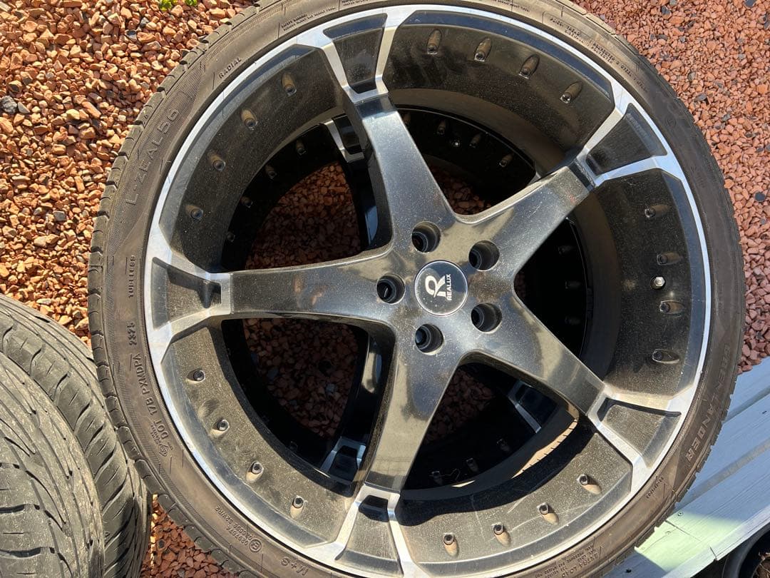 T*ル様 22インチ ホイールセット タイヤ付き