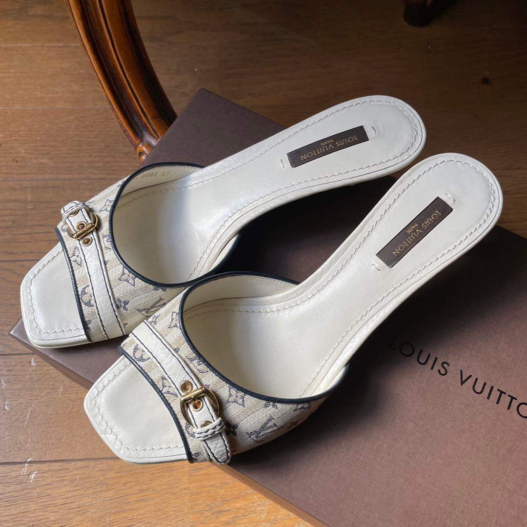 LOUIS VUITTON ホワイト ミュール　⭐︎箱、保存袋、取説あり⭐︎
