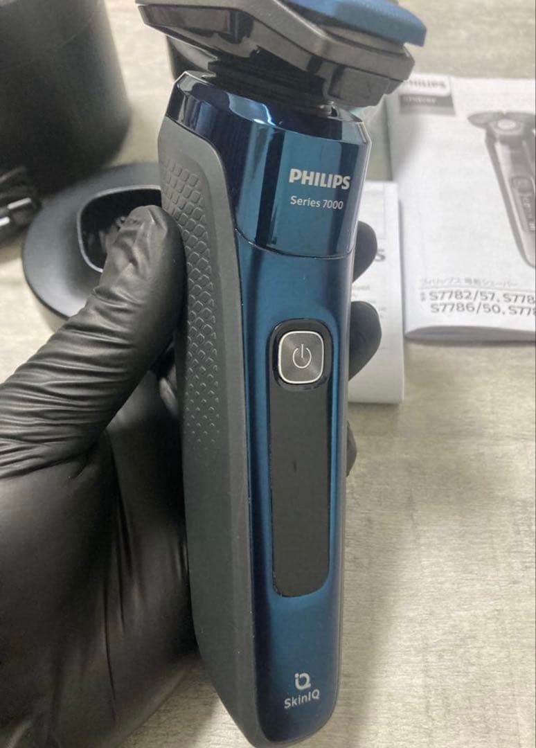 PHILIPS Series 7000 S7786/54 電気シェーバー