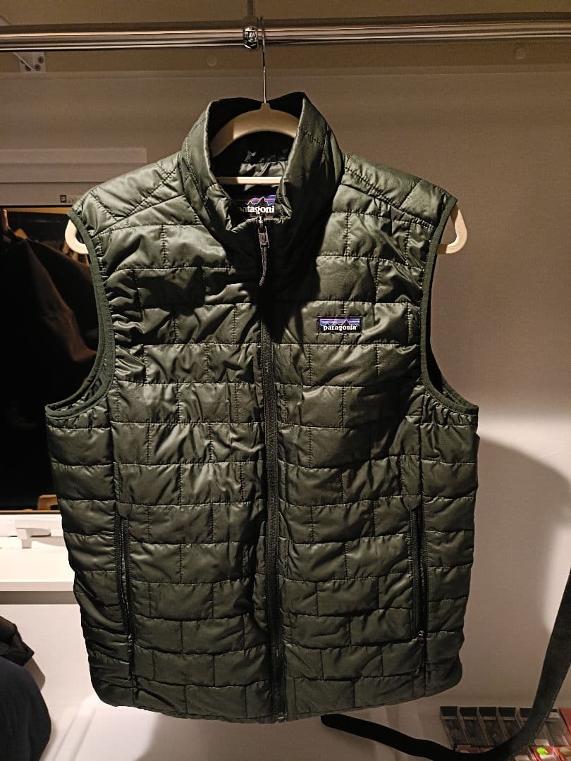 パタゴニア　ナノパフベスト　mサイズ アウトドア