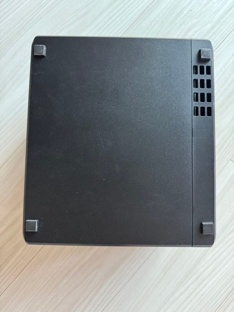 外付けハードディスク・ドライブ Synology DS418 + 8TB HDD x 4
