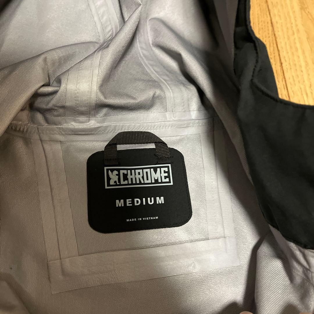 CHROME マウンテンパーカー　試着のみ
