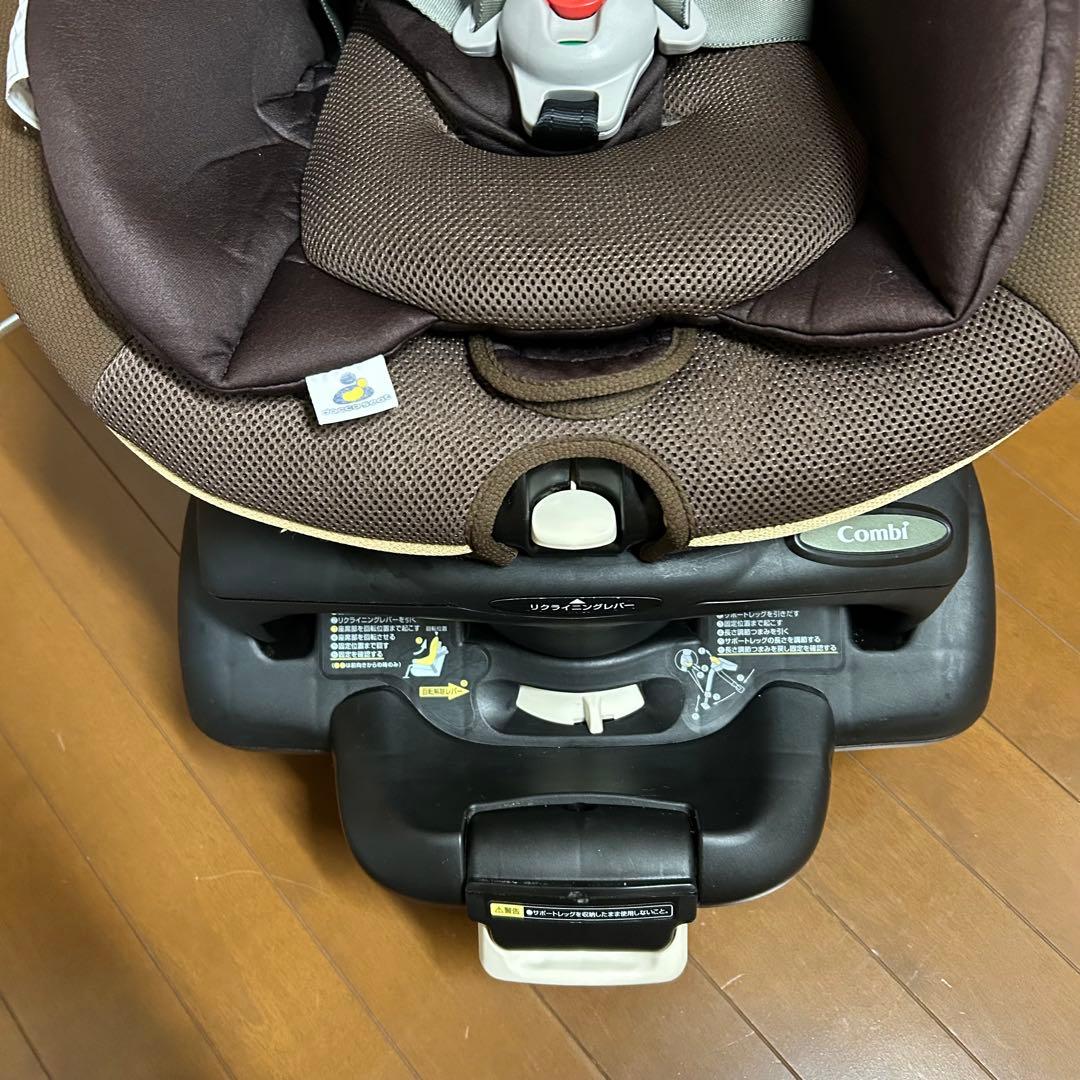 美品清掃済み　Combi コンビ ゼウスターン EG ZZ チャイルドシート