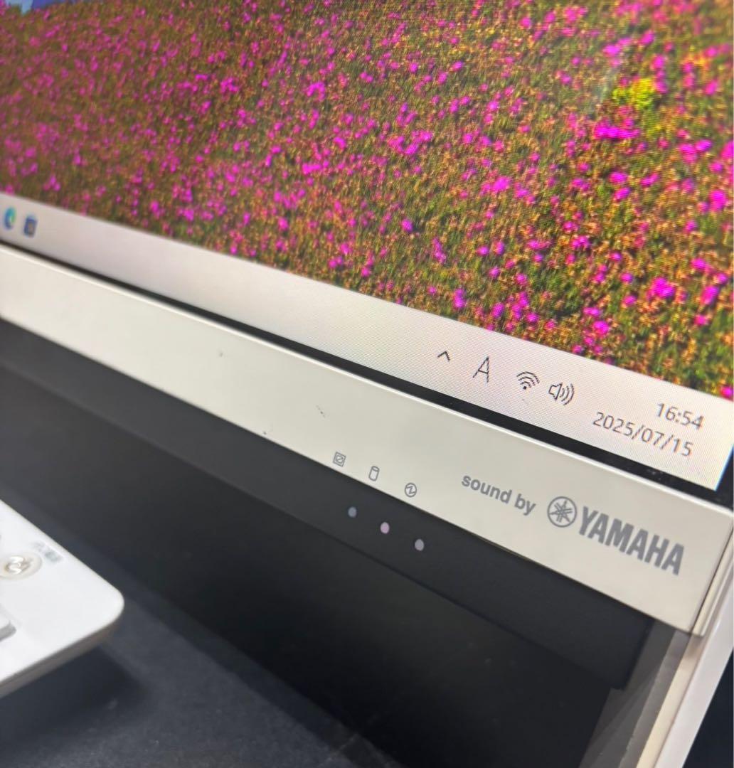 美品 NEC PC メモリ12GB・SSD250GB・Office 新品マウス付