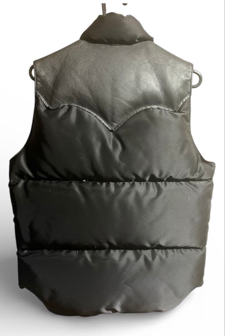 ロッキーマウンテン　ポーター　ダウンベスト　Sサイズ