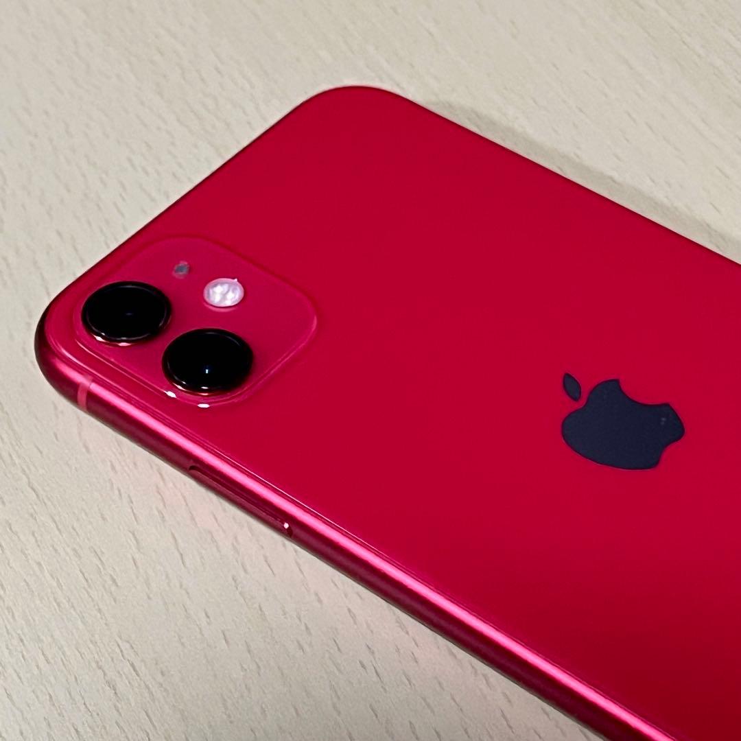 美品 iPhone11 64GB レッド　純正新品ライトニングケーブル付き