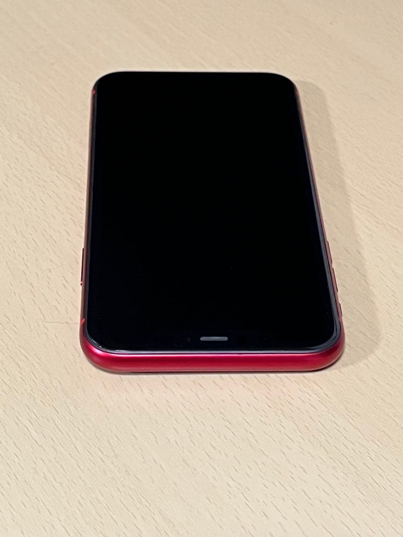 美品 iPhone11 64GB レッド　純正新品ライトニングケーブル付き