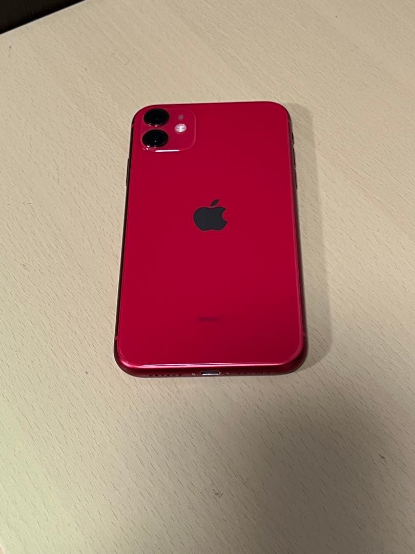 美品 iPhone11 64GB レッド　純正新品ライトニングケーブル付き