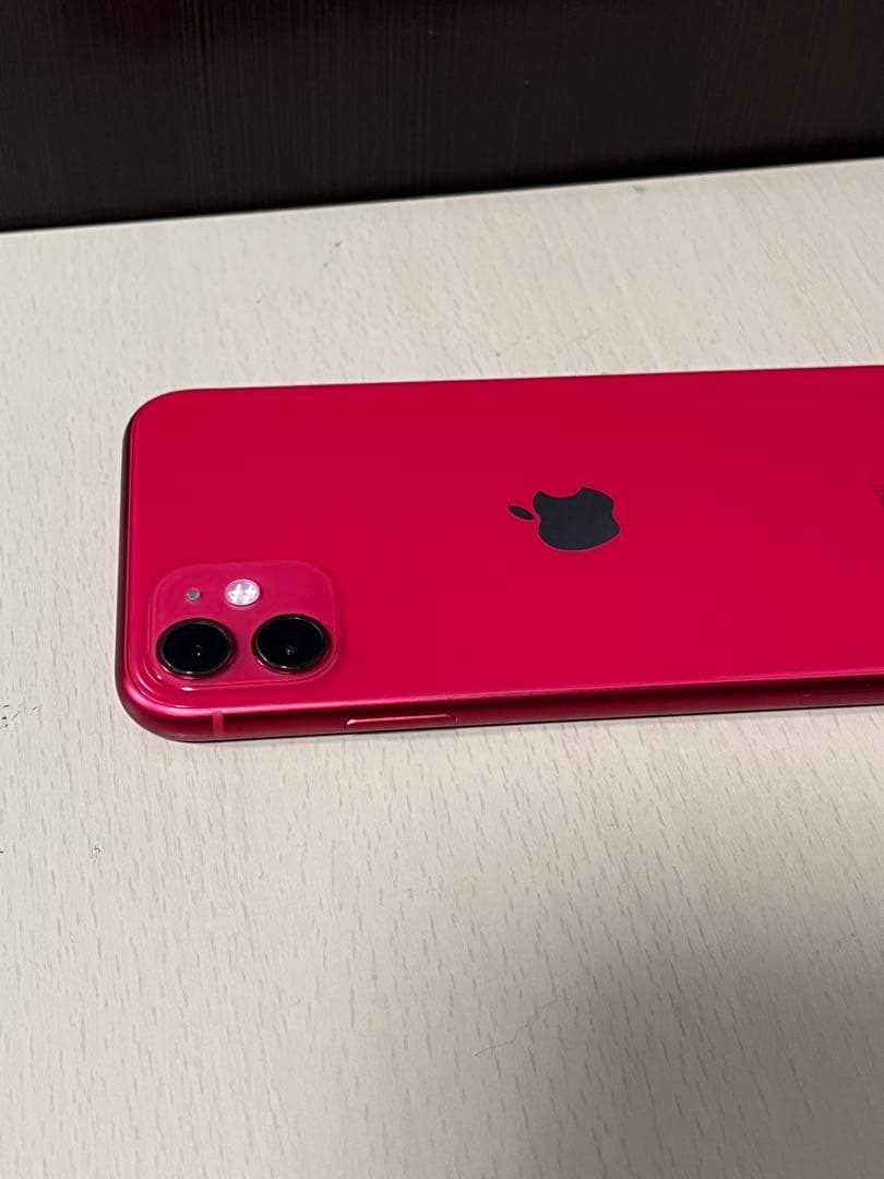 美品 iPhone11 64GB レッド　純正新品ライトニングケーブル付き