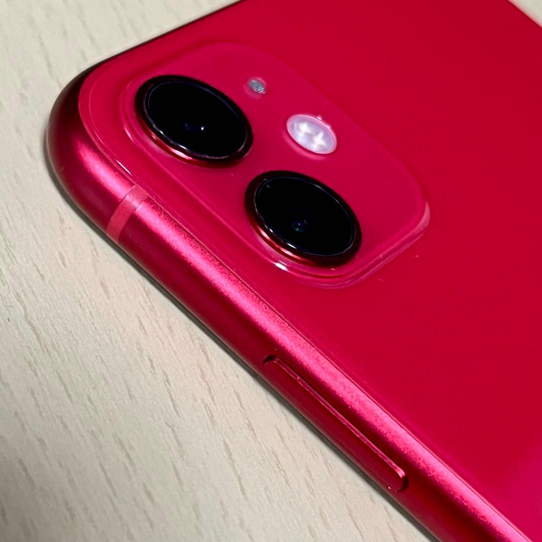 美品 iPhone11 64GB レッド　純正新品ライトニングケーブル付き