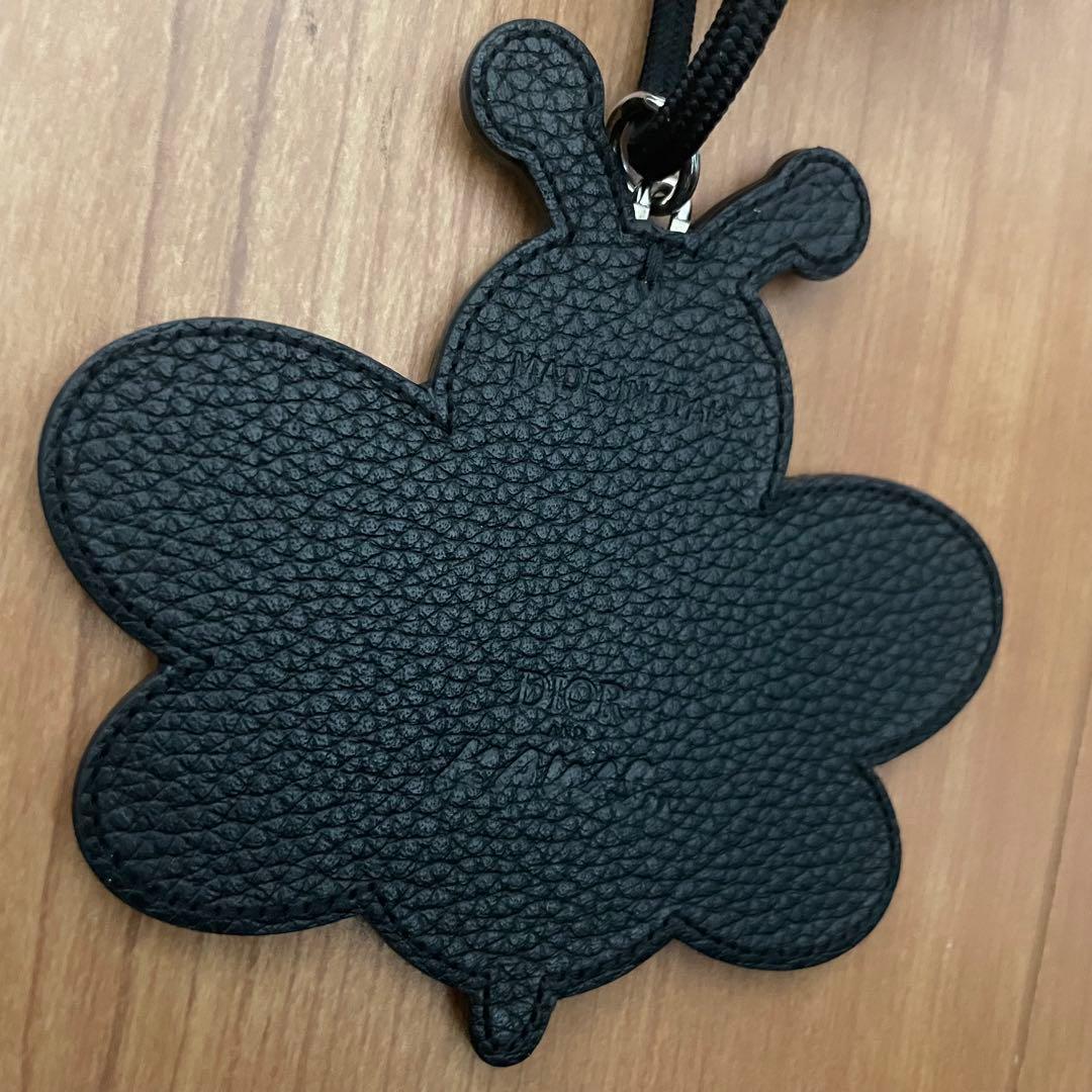 即買OK dior × kaws bee チャーム キーホルダー