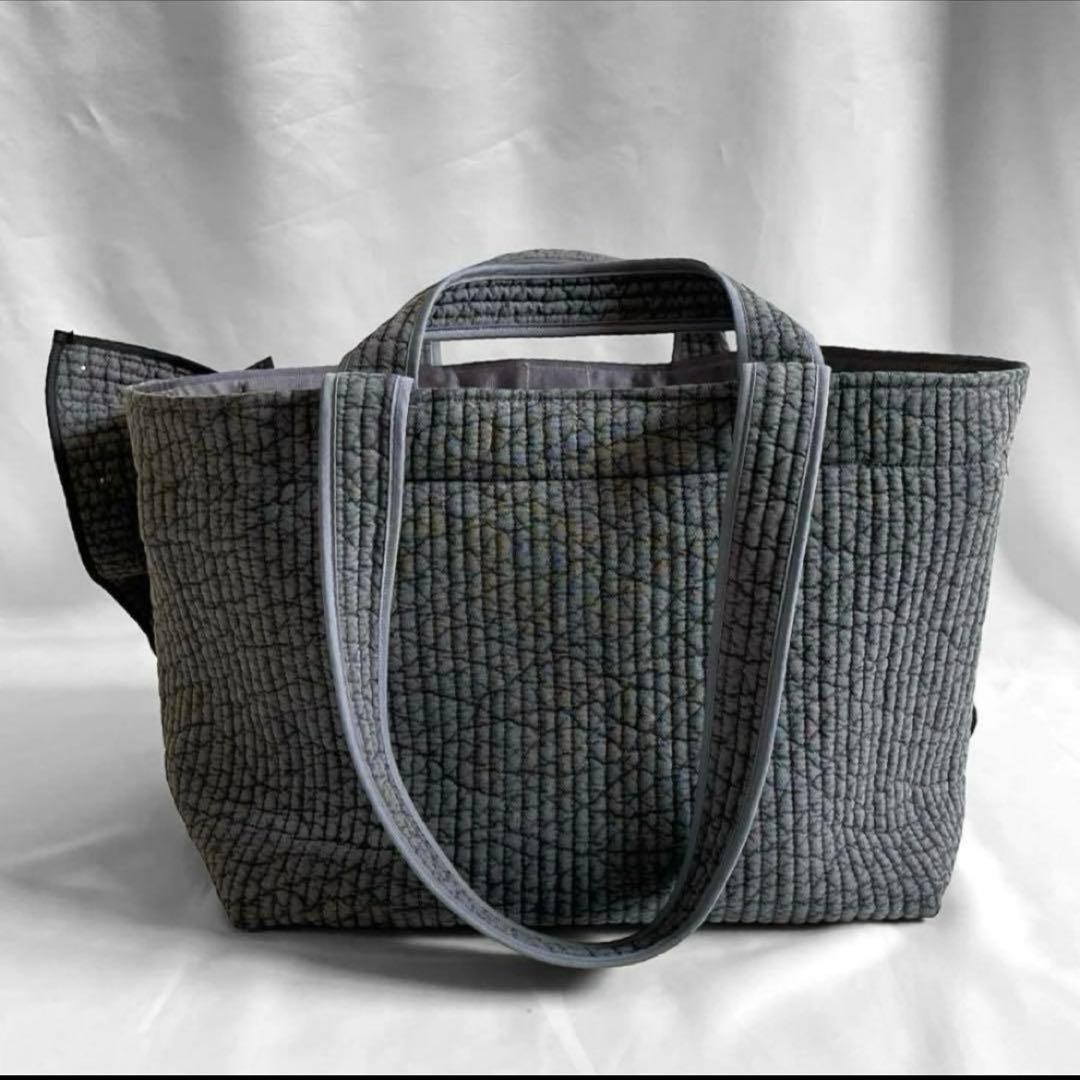 新作♡ヌビバッグ　フリルギャザー　ダークグレー×ブラック　パール　底板マグネット