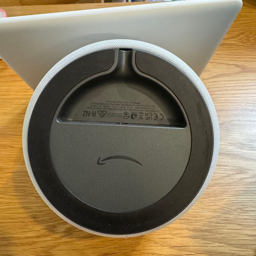 Amazon echo show 10 ホワイト 第3世代