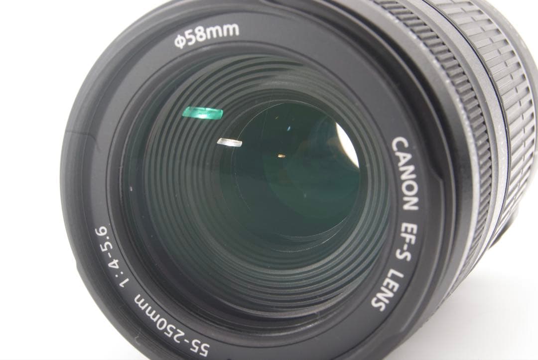 【即使用可能】Canon EOS Kiss X10i Wレンズ　手ぶれ補正　美品