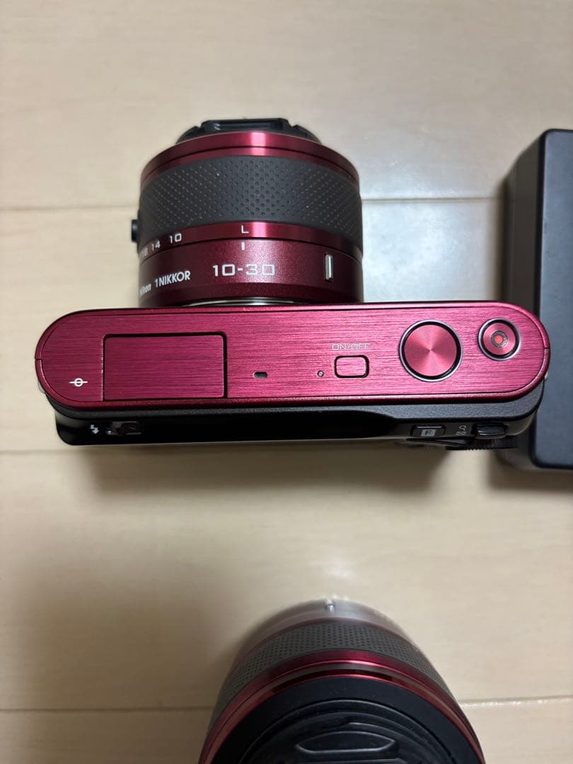 Nikon 1 J2 ミラーレスカメラ 赤 10-30mm 30-110mm