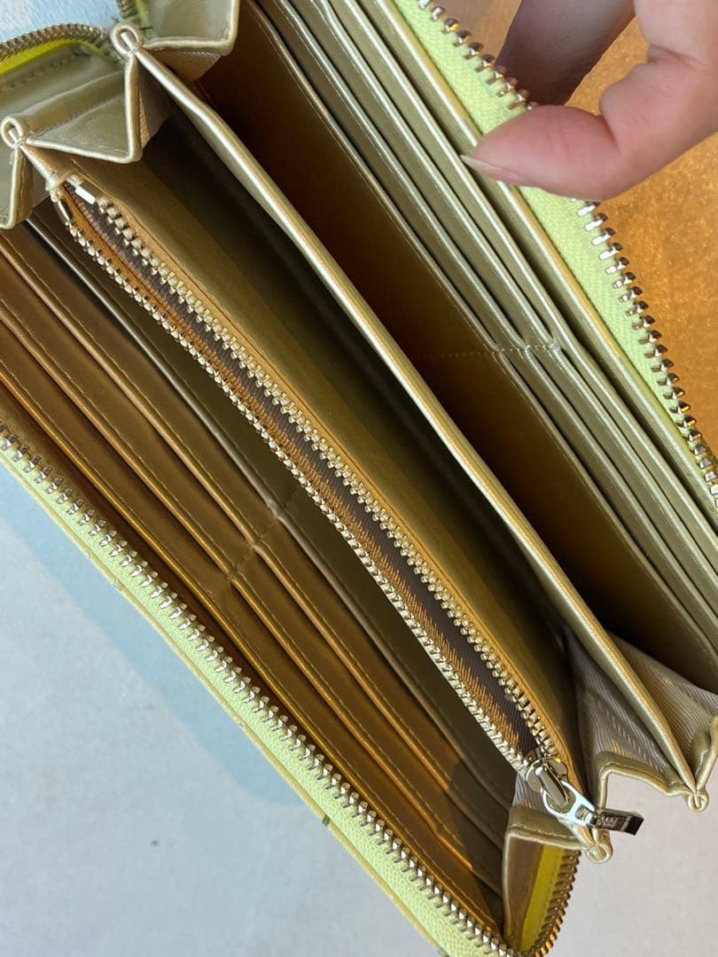 【新品未使用】LUPUY 花柄とレオパード柄 長財布2点セット　定価30800円