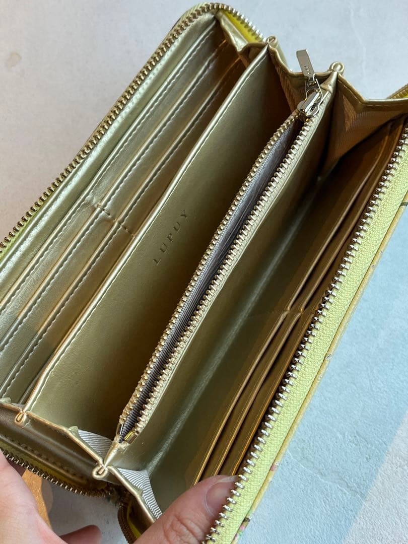 【新品未使用】LUPUY 花柄とレオパード柄 長財布2点セット　定価30800円