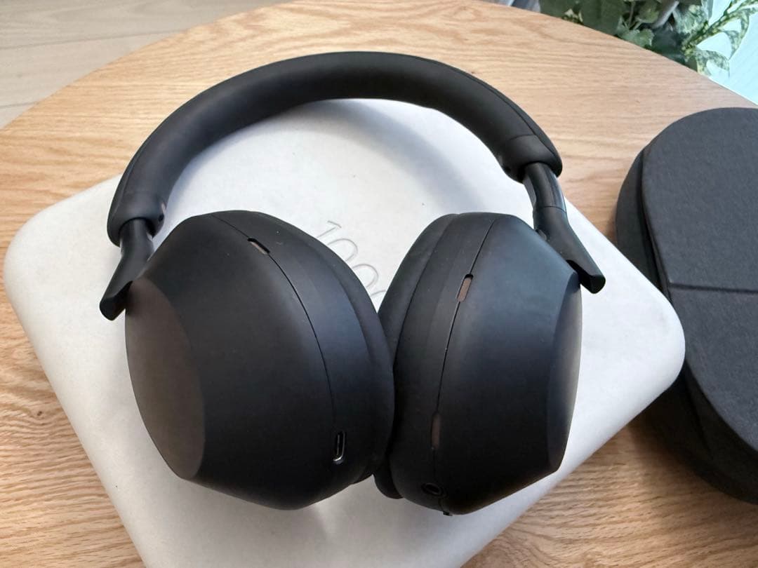 SONY ワイヤレスヘッドホン　WH1000XM5 BM