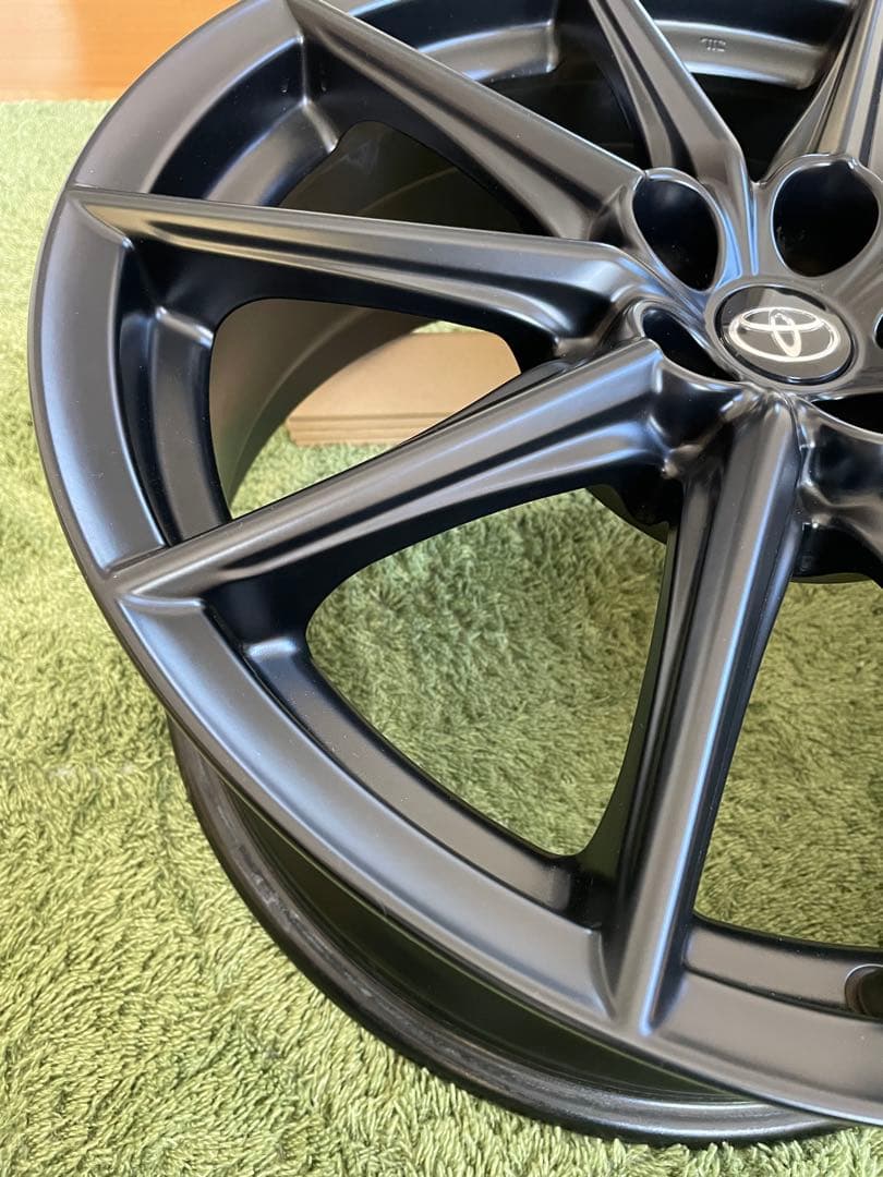 GR86 純正 18インチ アルミ（プリウス・カローラツーリング等の流用に）