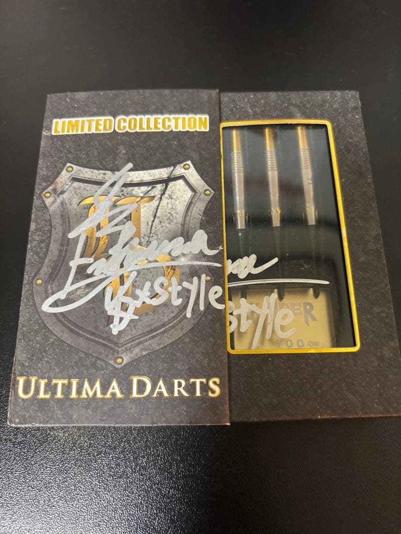 ULTIMA DARTS 限定コレクション 100mm