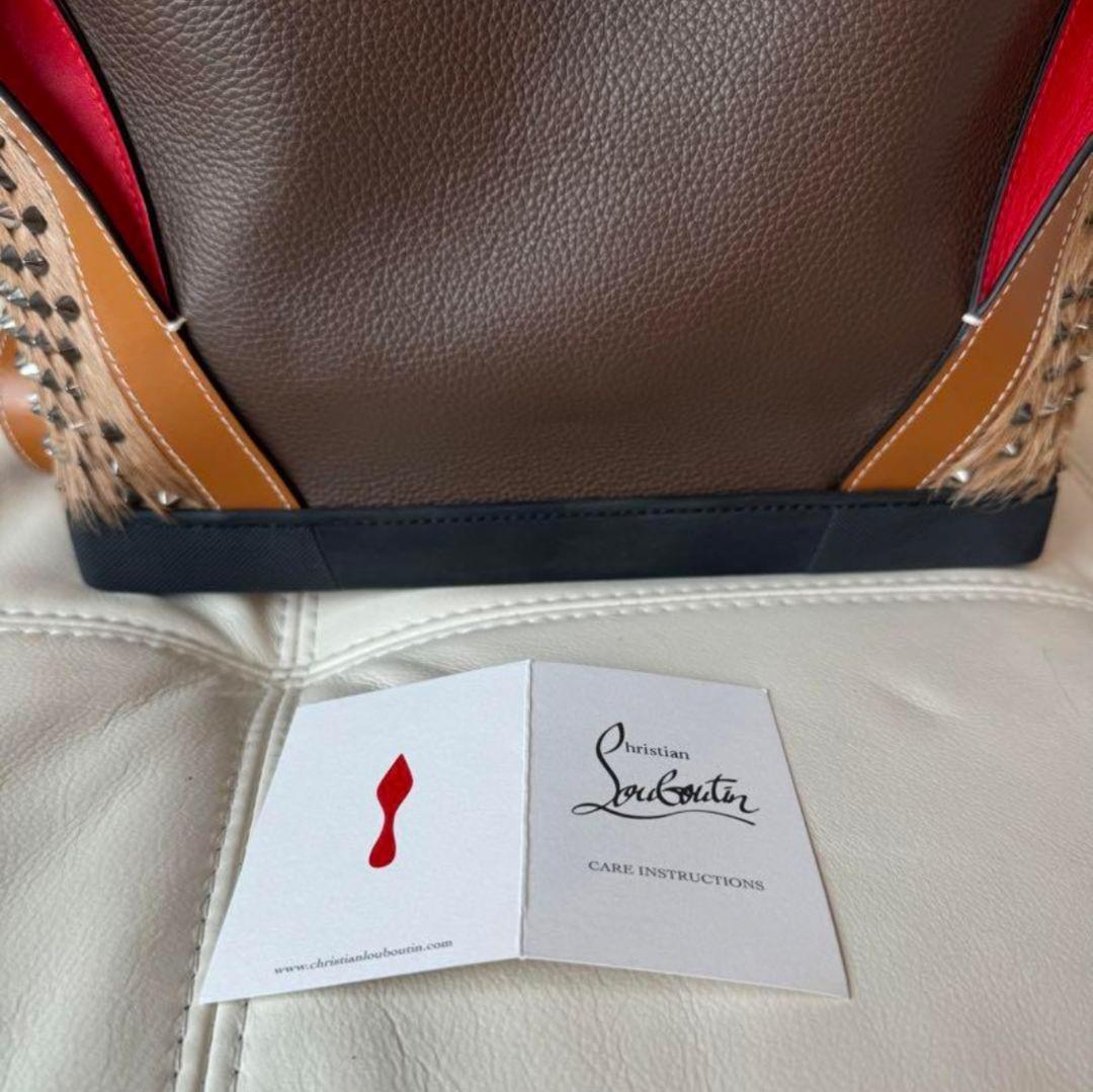 ②reo】ルブタン リュック エクスプローラー ファンク