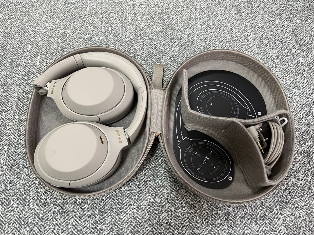 ヘッドホン sony wh-1000xm4