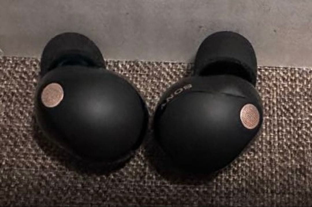 ケース付　SONY WF-1000XM5ワイヤレスイヤホン