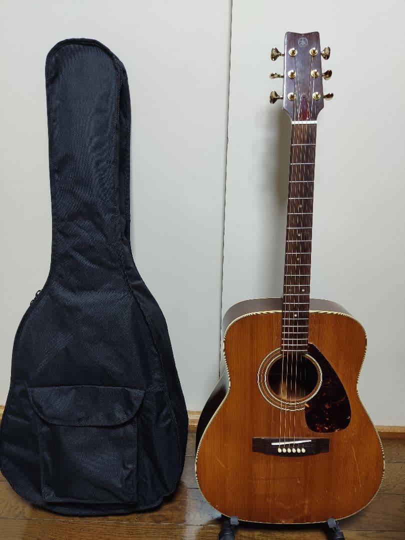 ロイさん専用　1972年 YAMAHA FG-240　グリーンラベル