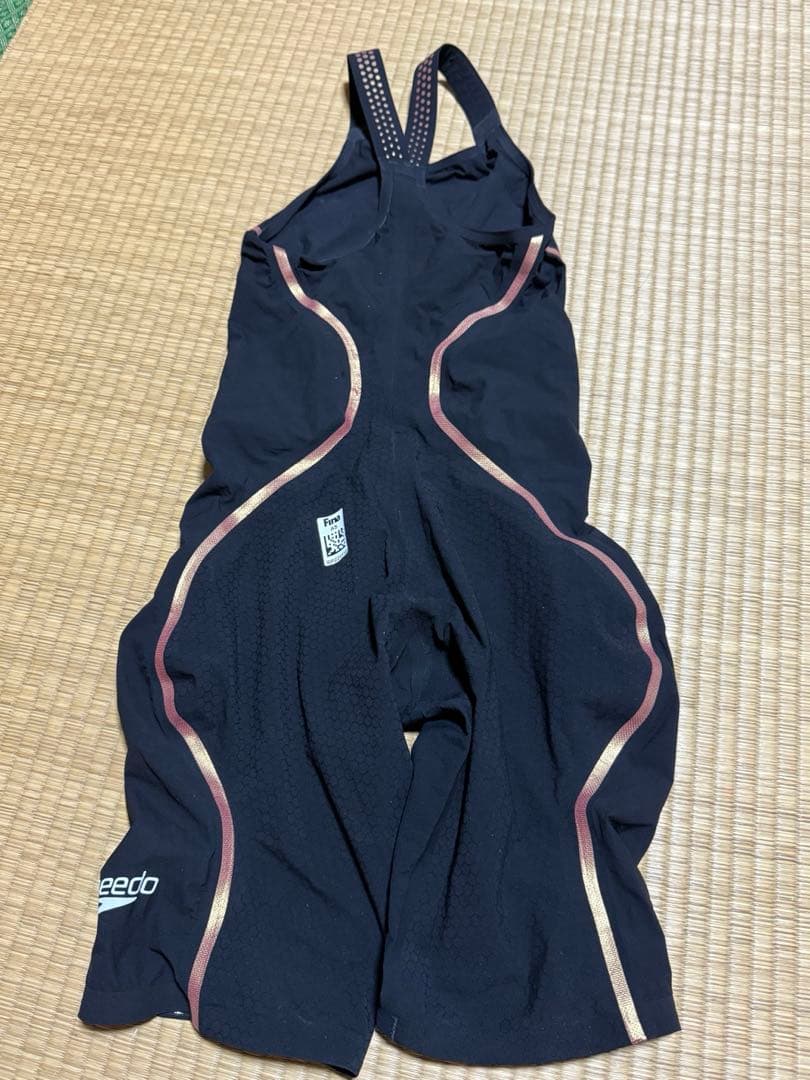 美品　スピード　高速水着　競泳水着　LZR PURE INTENT S
