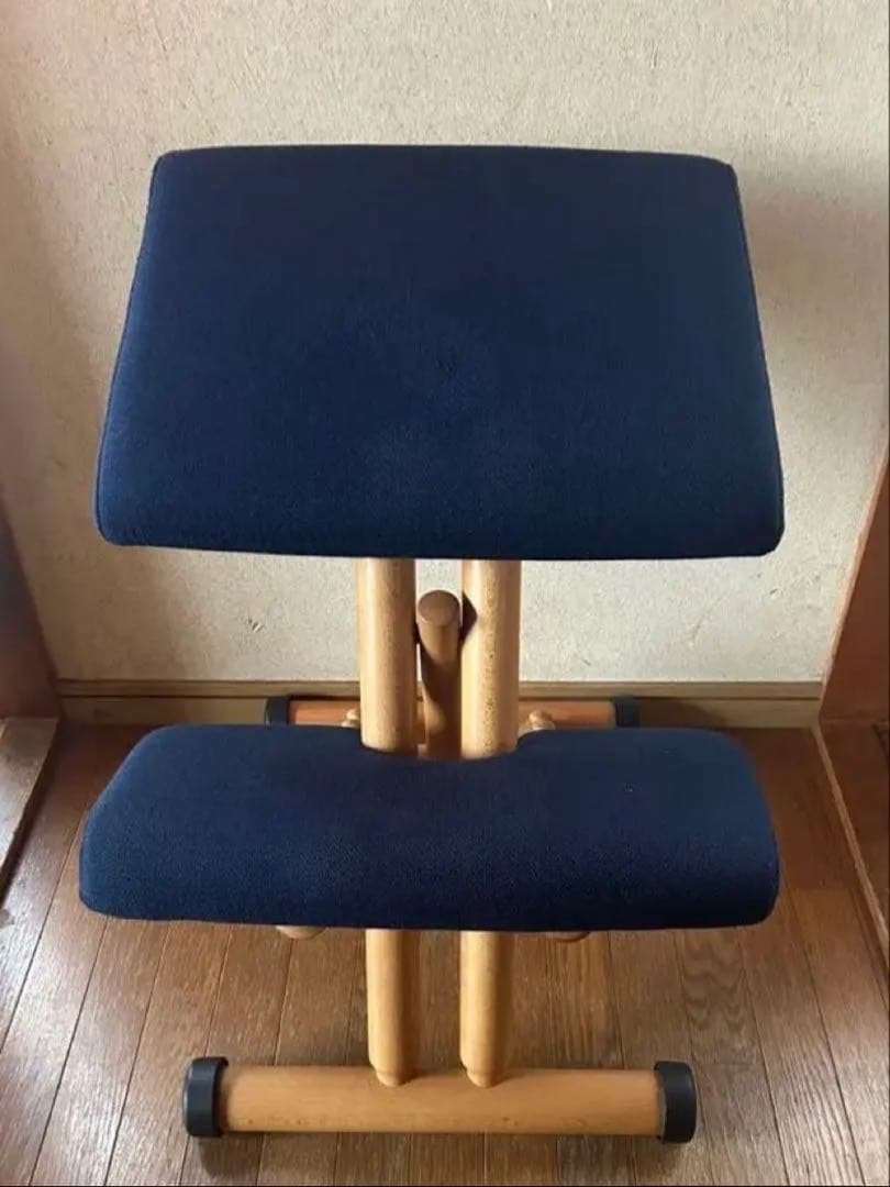 ストッケ マルチバランスチェアバランスチェア 学習椅子