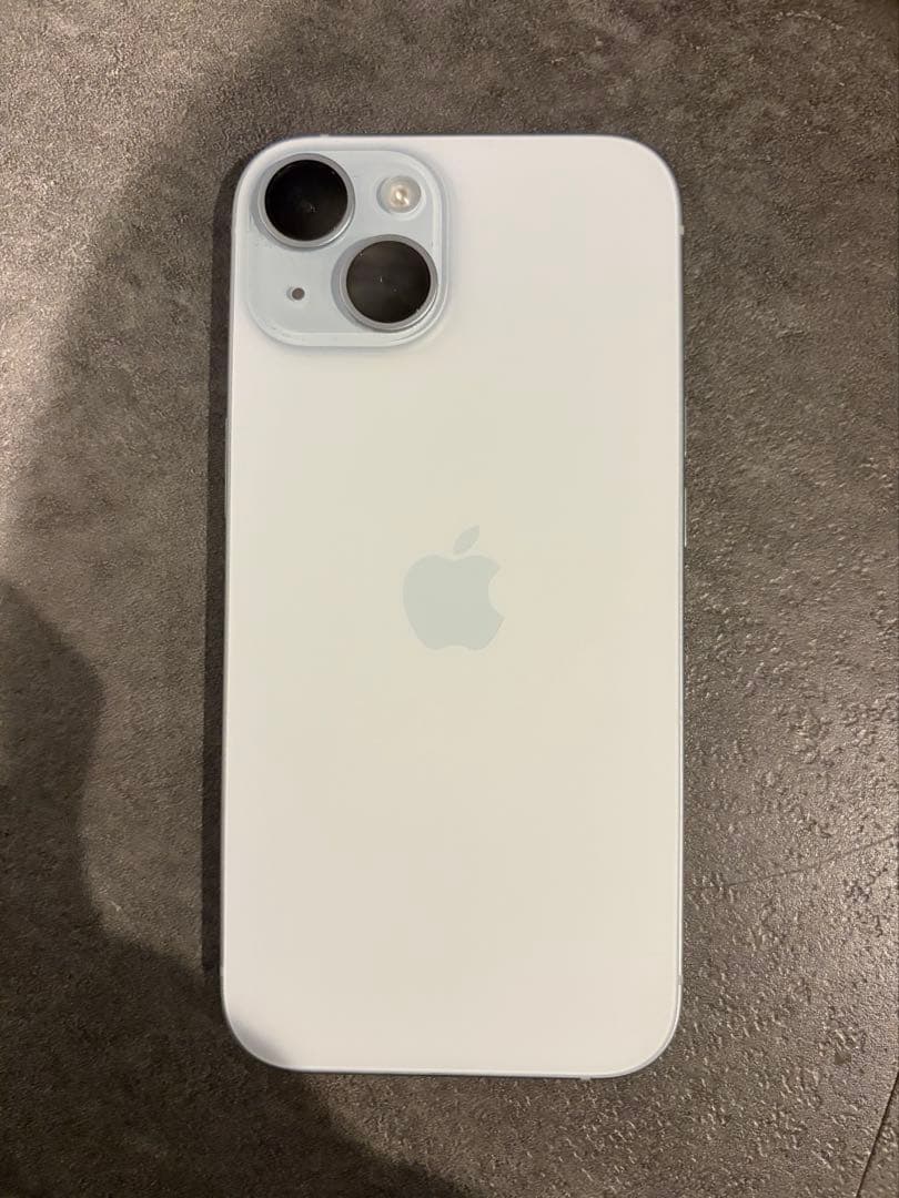 iPhone 15 ブルー　SIMフリー