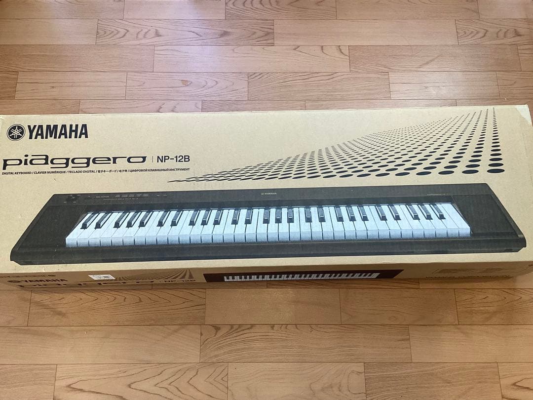 美品☆YAMAHA電子キーボードpiaggeroブラックNP-12B